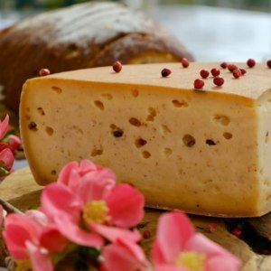 Tomme aux Baies Roses - Tomme aux Baies Roses